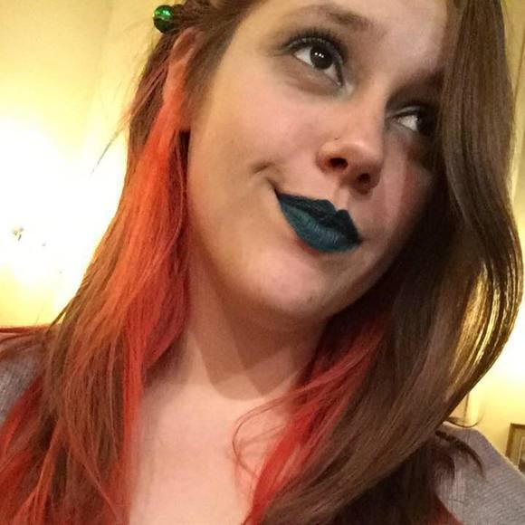 Meet your Posher, Katelyn - Picture 1 of 1